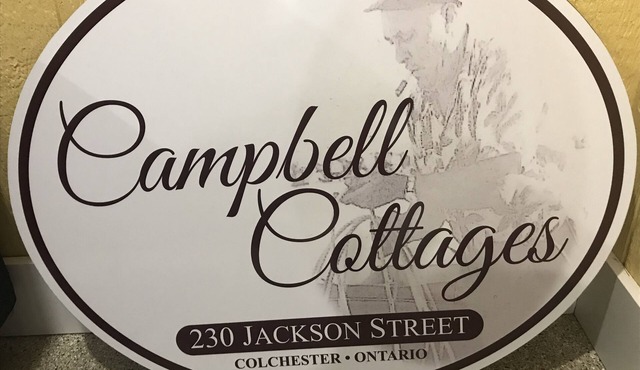 Colchester cottages a stones throw away from beaches, wineries, marina, parks.