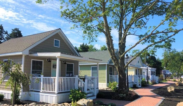 Cottage - Coastal Suites Cape May [1, Single Queen]