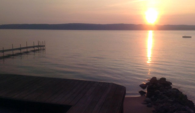 Cottage on Lake Charlevoix near Boyne City, 2nd best lake in USA! Shore Station