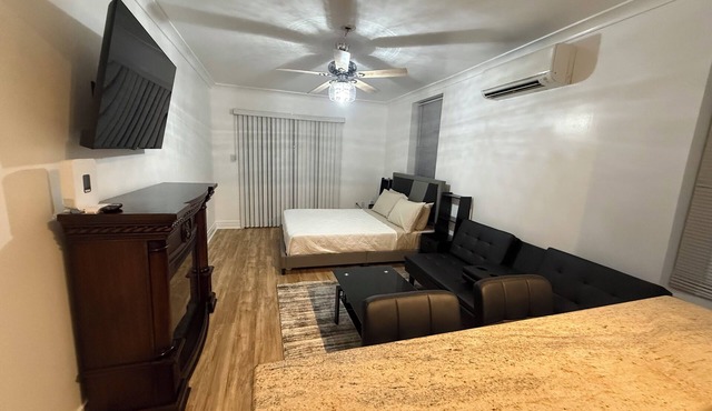 Cozy full studio near DuPont Circle - 3rd Floor