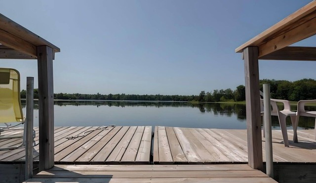 Crown Jewel of Lower Beverly Lake-The luxurious private and spacious lake house