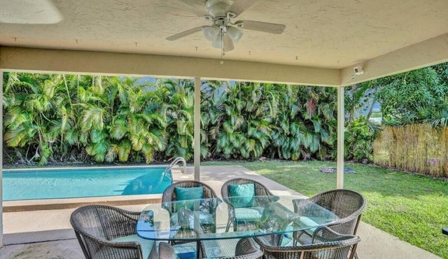 Delray Beach 3Bd Home |Pool, Game Room | 10 guests