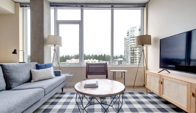 Deluxe Downtown Bellevue 1BR w/Lounge & Gym, near Shops, by Blueground