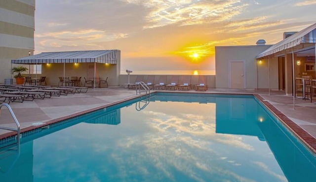 Diamond Resorts Beach Quarters Resort - Studio Accessible Roll in Shower