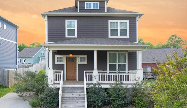 Duke ~2 miles, Walk to Downtown, Close to NCCU, DBAP, and ATC