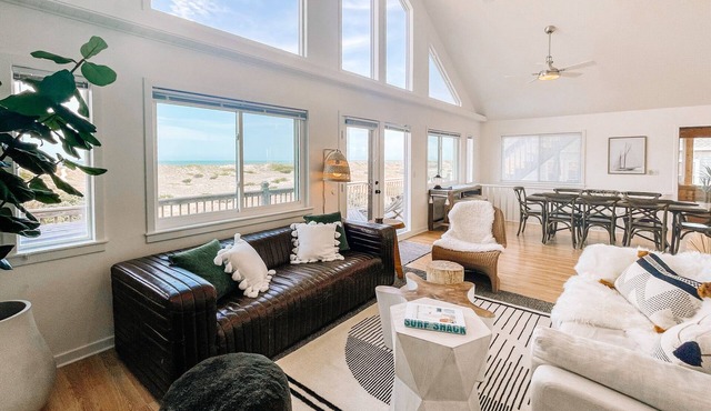 Dune Haus ~ Lovely Oceanfront Cottage Private Cape Hatteras Beach HotTub Lift