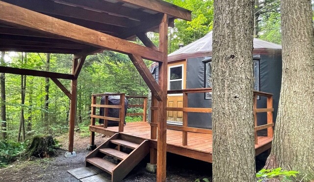 Eco-friendly, intimate and immersive yurt: Le Cerf