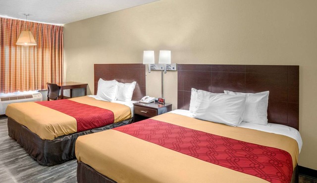 Econo Lodge Rolla I-44 Exit 184 Near Missouri University of Science and Technology