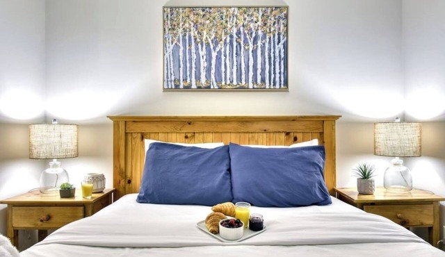 Elegant Apartment - View Tremblant Versant South