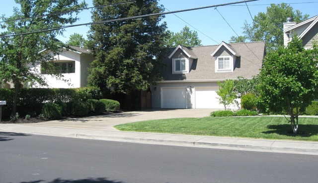 Elegant Apartment Near Downtown St. Helena