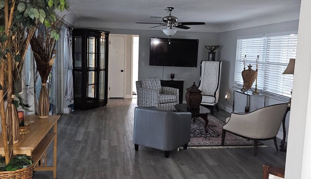 Elegant House East Coast Florida Beach Gorgeous Decoration Newly Renovated