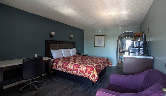 Excel Inn & Suites