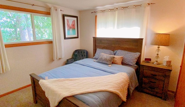 Express Gateway in Stevens Point with fully enclosed fence for backyard! in Stevens Point