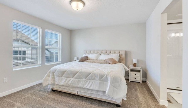 Family Retreat in Thanksgiving Point PetFriendly