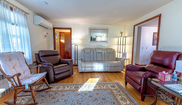 Family Stays: Middletown, CT