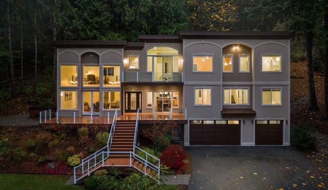 Fantastic 5-bedroom house with AC in charming Sammamish