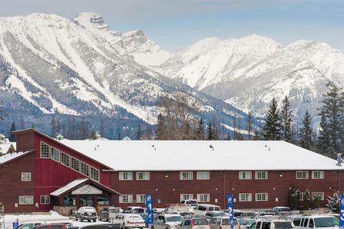 Fernie Slopeside Lodge