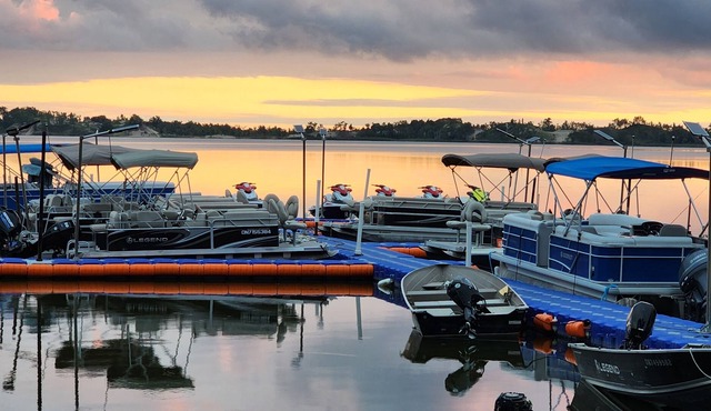 Free Pontoon Boat Rental beach pass & Kayaks Dunes View Sandy Beach Swimming