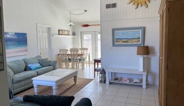 Freshly remodeled, wonderfully located home in North Sarasota.