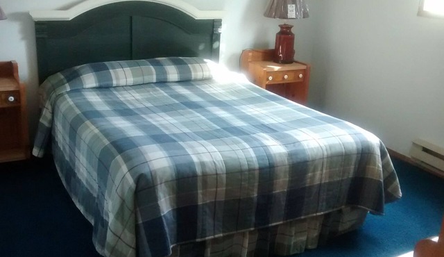 Fundy Rocks Resort family Cottage - Near Famous Hopewell Rocks