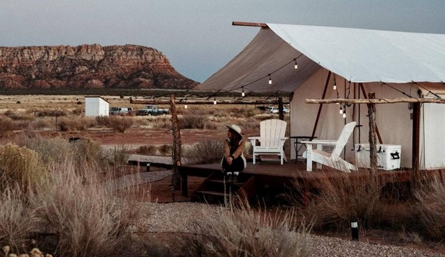 Glamp Tent b/w Zion & Bryce, Outdoor Shower & Wifi