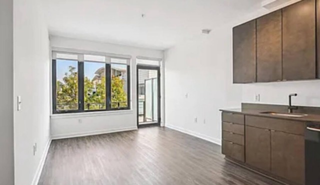 Gorgeous 3-bedroom apartment in Washington for a relaxing getaway