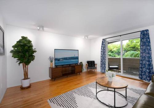 Greenlake urban lodge