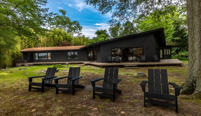 Haiku River House | 5BR/4BA Potomac Riverfront | Zen Retreat | 18 Min to DC