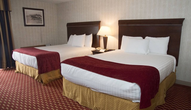 Hampton Falls Inn
