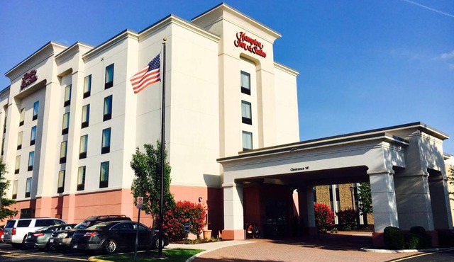Hampton Inn & Suites Chesapeake-Battlefield Boulevard