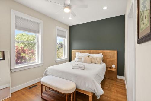 Hill East 3-BR Home Near Lincoln Park