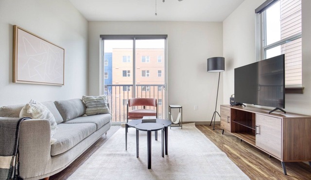 Hip Ballard 2BR w/Gym & Pet Area, near Burke Gilman Trail, by Blueground