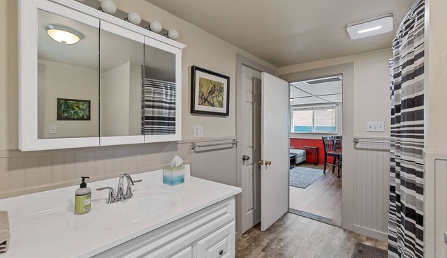 Historic Farmhouse close to Downtown