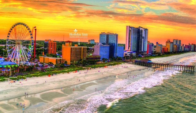 Holiday Pavilion Resort on the Boardwalk - Access to ALL AMENITIES!