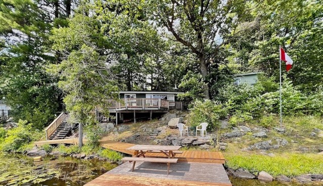 Horizon Cottage on Little Bald Lake