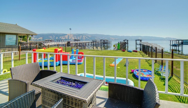 Hot Tub, Views & Dock! Playful Home on Clear Lake