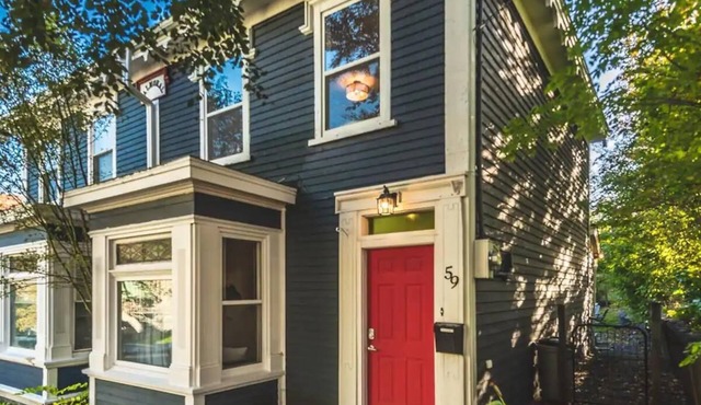 House Patrick 4Bd Loft Style Parking