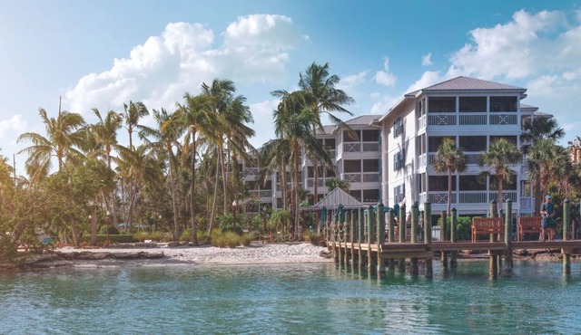 Hyatt Beach House 2BR Oceanfront