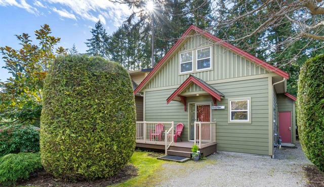 Impeccable Oceanside Village Retreat!