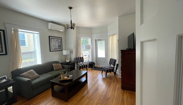In the Heart of Town - Private Ground Level Unit