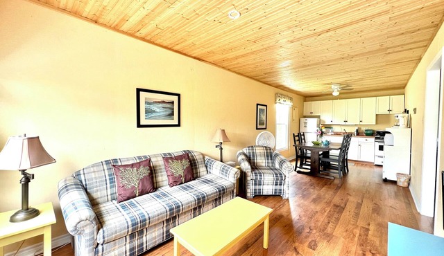 Jake & Jo's Cottages