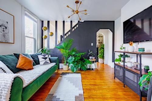 Jungle House Luxury Stays - Downtown Columbus & Short North