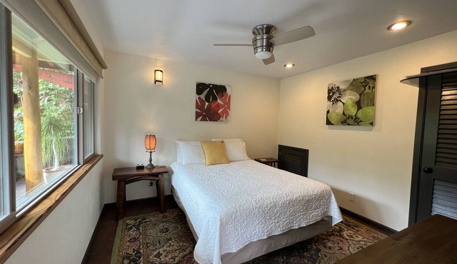 Jungle view bedroom with private entrance,outdoor private Bali style bathroom