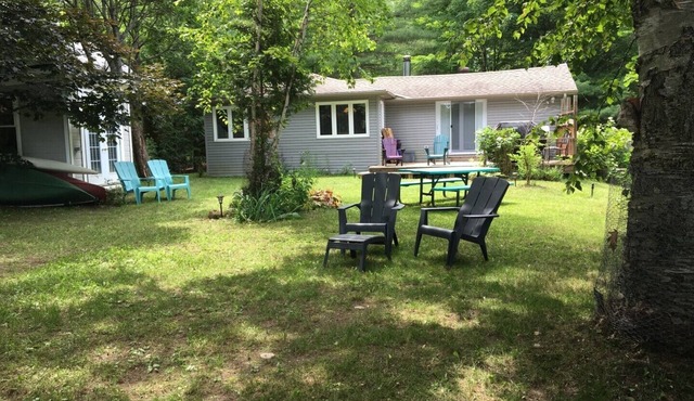 Kawartha, Stillwater Cottage