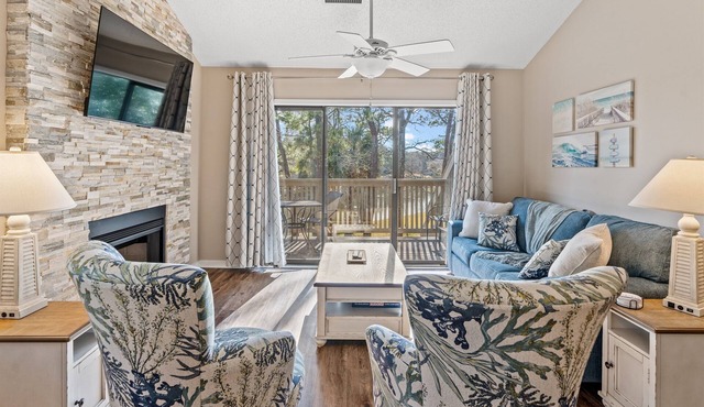 Kingston WHP 23D 2nd floor Villa w/pool/beach