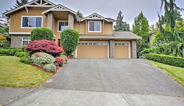 Kirkland Home w/Backyard: 2 Mi to Lake Washington