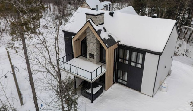 L'Evasion Mauricie - Private Spa - Sleeps 16