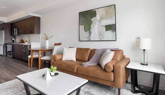 Landing | Beautiful 1BD, Gym