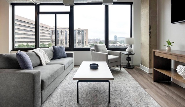 Landing | Beautiful 1BD, Gym, Game Room