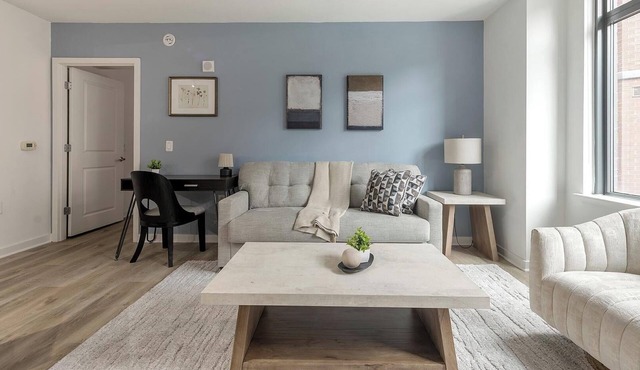 Landing | Stunning 2BD, Courtyard